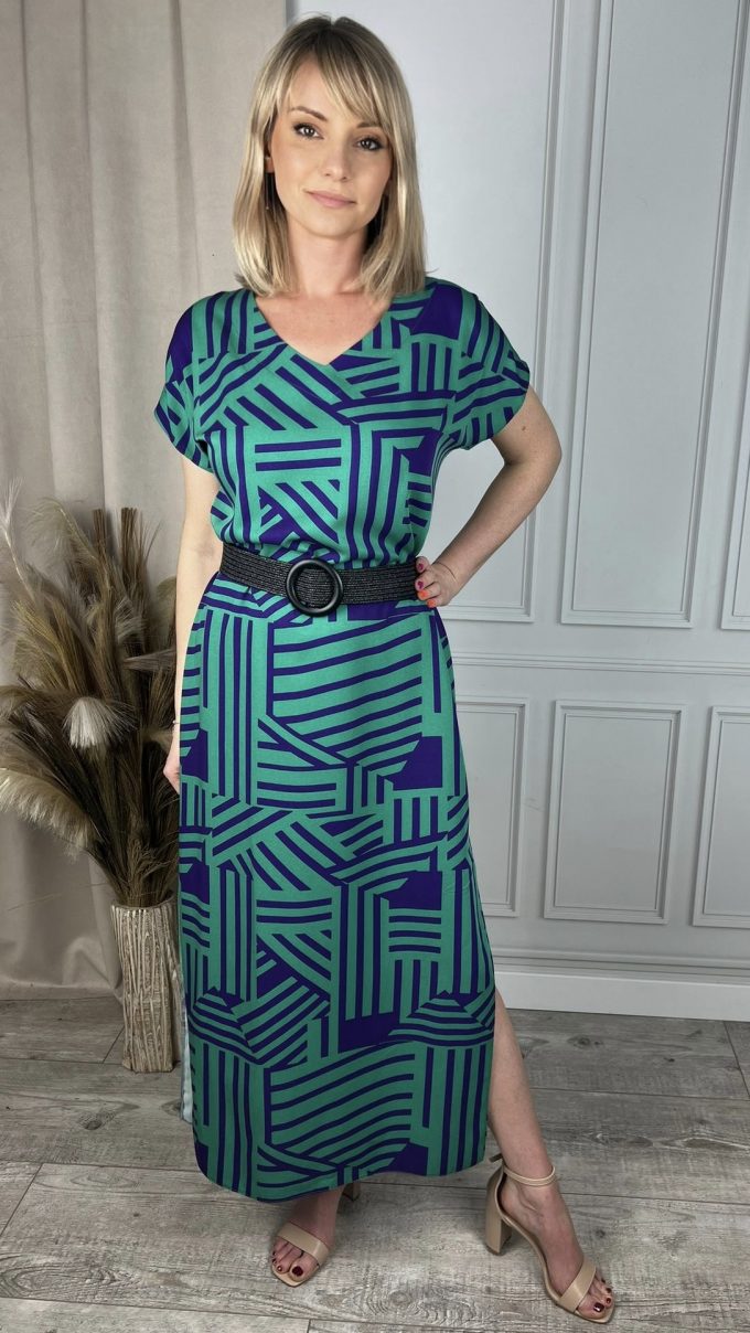 Long dress with pleats
