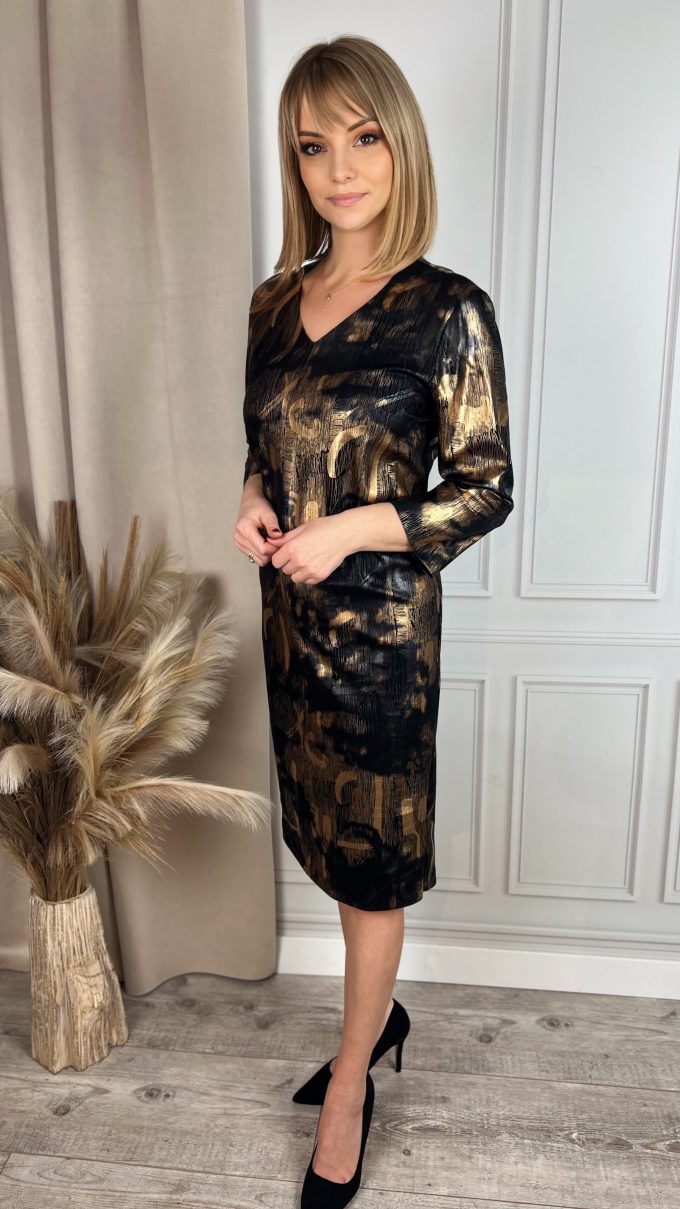 Patterned dress