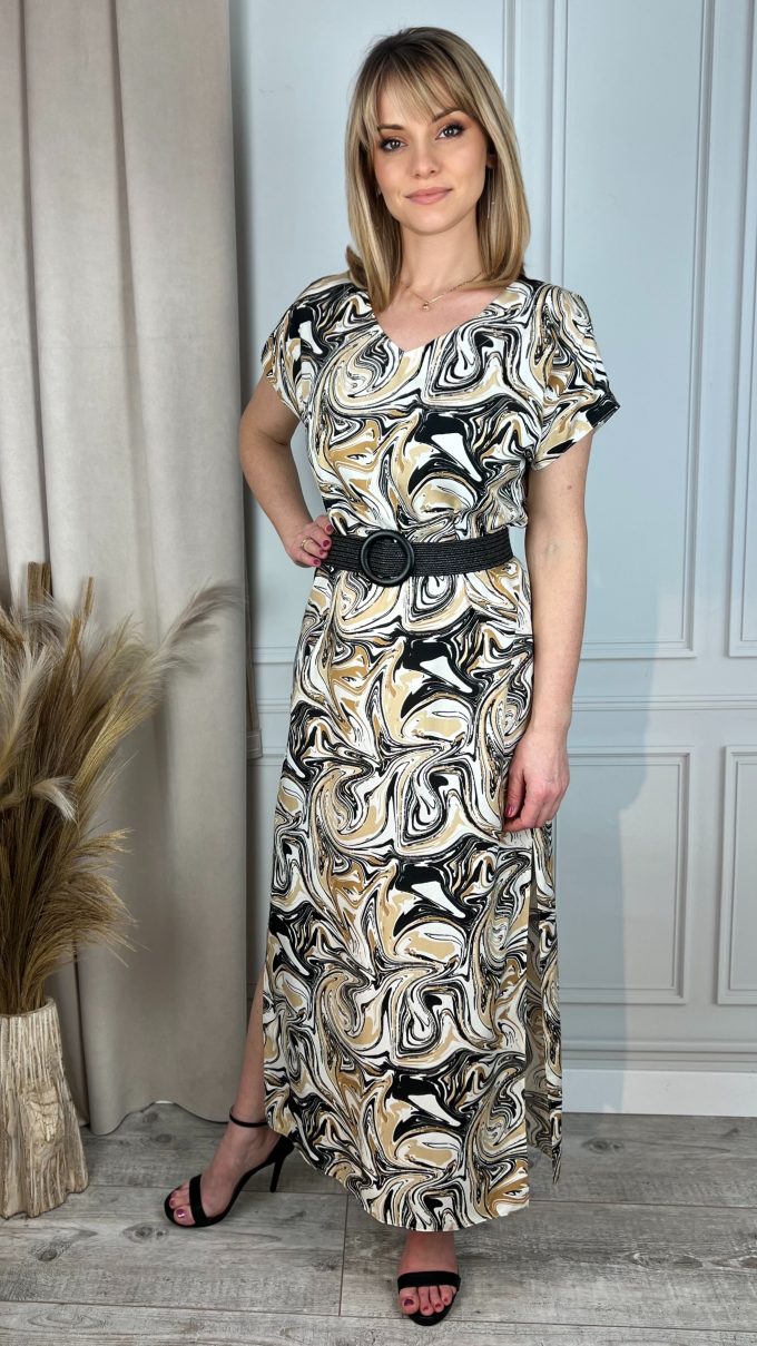 Long dress with pleats